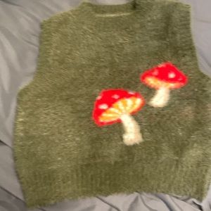 Fury forever 21 green shirt